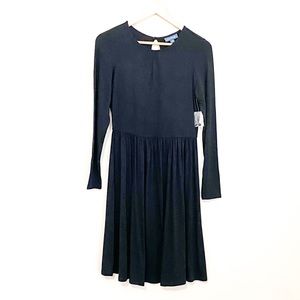 ModCloth Black Long Sleeve Boat Neck Flowy Comfy Stretchy Career Dress NWOT Sz M